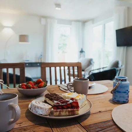 Ferienhaus Neu Rügen Resørt Großzügige, Gemütliche Doppelhaushälfte Linus Mit Terrasse Sagard
